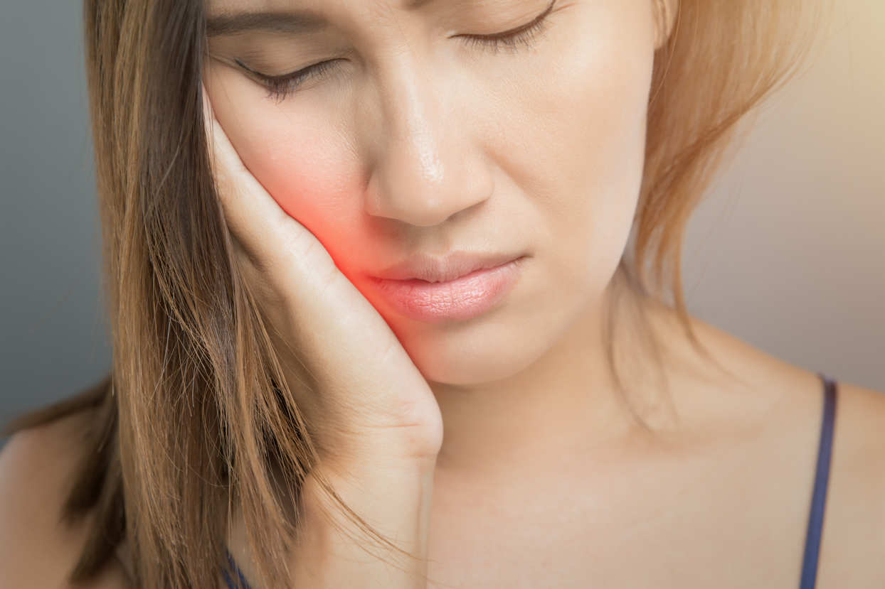 Zahnschmerzen als Folge von Parodontitis